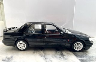 Ford Sierra Cosworth 4x4 1:18 Negro