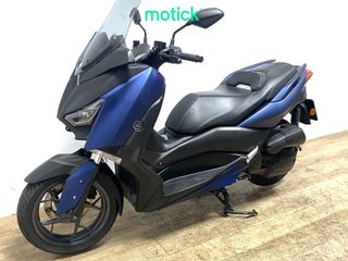 YAMAHA XMAX 125