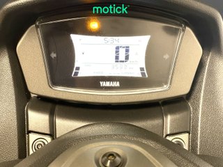YAMAHA NMAX 125