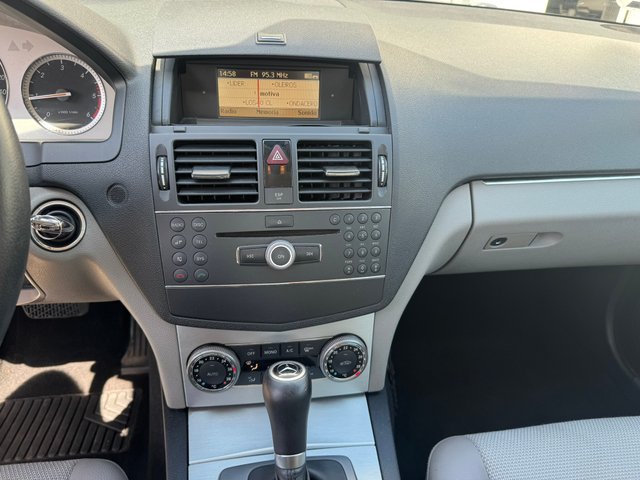 Mercedes-Benz Clase C 220CDI 170CV -  2007