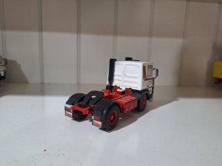 Lote 2 Camiones Renault 1:43 Modificados