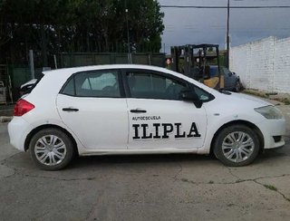Centralita motor toyota 8966102e10 auris 4369348