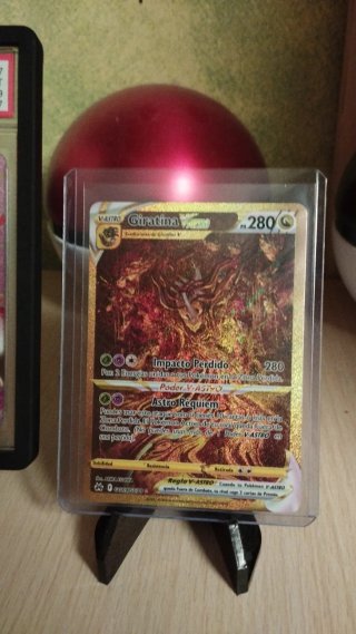 Giratina V-ASTRO Carta Pokémon