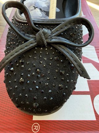 Zapatos negros XTI con brillantes