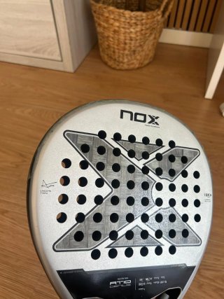 Pala Nox AT10 18K Agustín Tapia