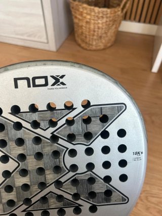 Pala Nox AT10 18K Agustín Tapia