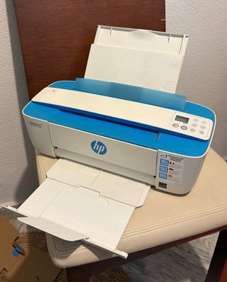 Stampante multifunzione HP DeskJet 3720