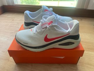 Zapatillas NUEVAS Nike Struture Sp26. T43.