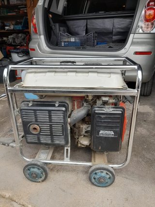 Generador Honda EMS3800