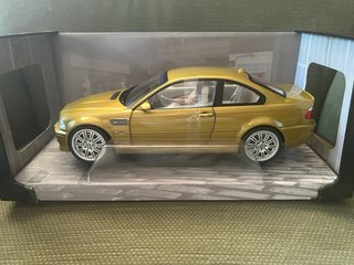 BMW M3 E46 Amarillo Phoenix 1:18