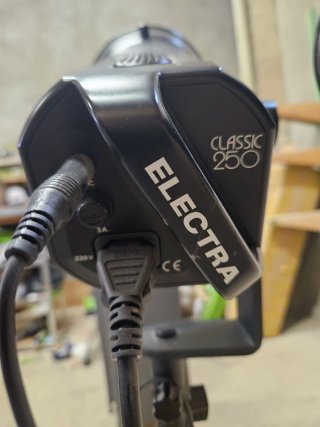 2x Flash Estudio Electra 250 + Accesorios