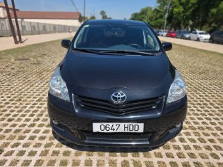 Toyota Verso 2011