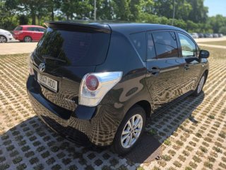 Toyota Verso 2011