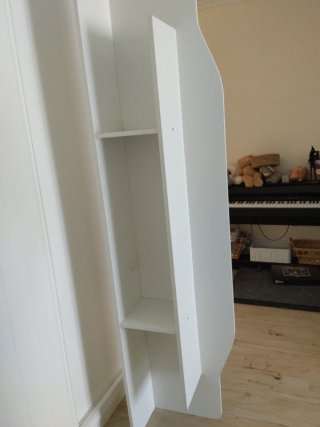 Repisa blanca para pared