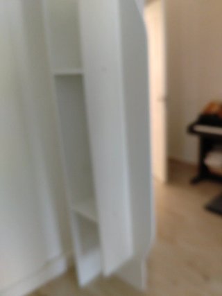 Repisa blanca para pared