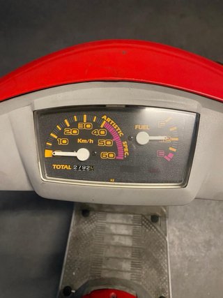 Yamaha Jog Roja Scooter Automática
