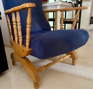 Sillón sofá silla mecedora clásica de madera tela