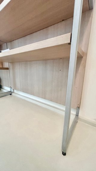 Dos Estanterías