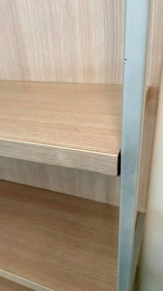 Dos Estanterías