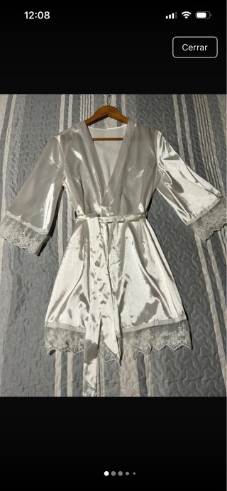 Batín de Novia Blanco con Encaje