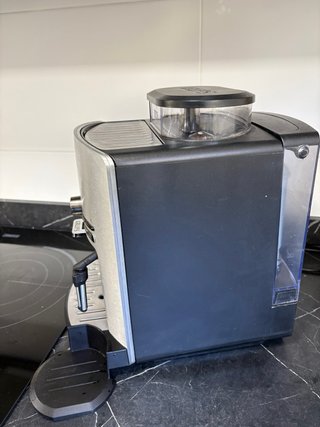 Cafetera Krups Lattespress QF Die Cast EA82FD