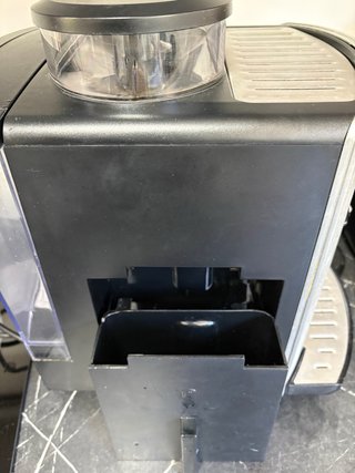 Cafetera Krups Lattespress QF Die Cast EA82FD
