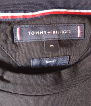 Camiseta Tommy Hilfiger Negra Manga Larga Talla M