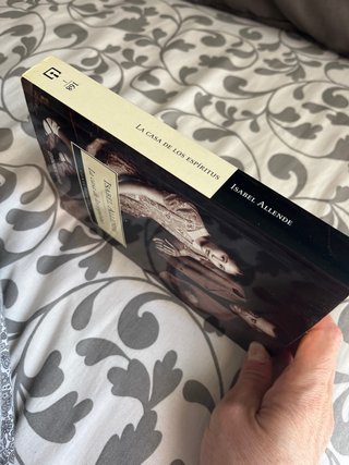 Libro la casa de los espíritus de Isabel Allende