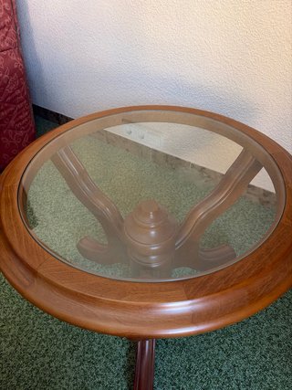 Mesa auxiliar redonda madera y cristal