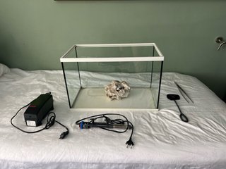 Acuario 60L con accesorios