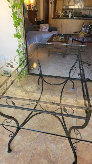 Mesa de comedor cristal y metal