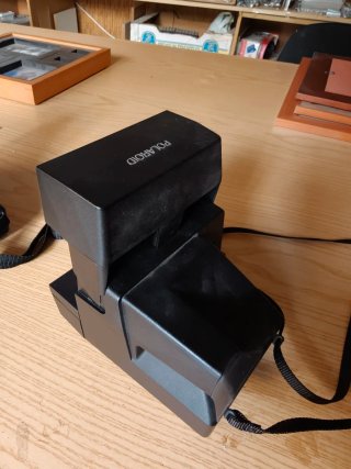 Lotto di due fotocamere Polaroid 635CL e 640