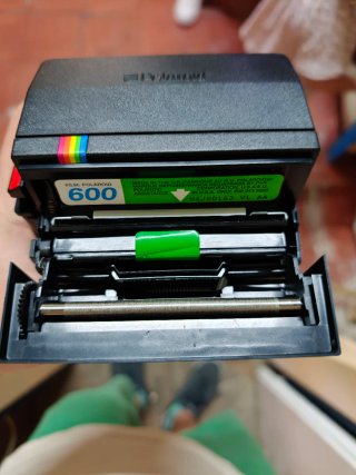 Lotto di due fotocamere Polaroid 635CL e 640