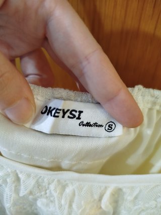 Camiseta tirantes volantes