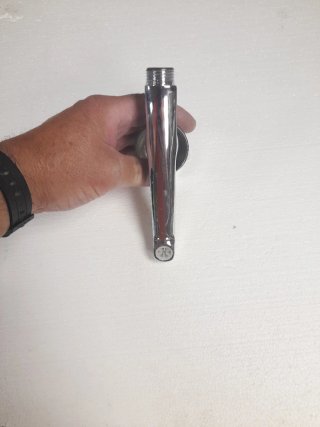 Grifo frontal cromado para fregadero