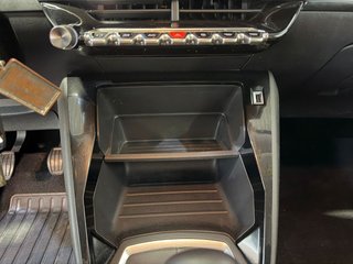 PEUGEOT 2008 Active Puretech 100 SS BVM6