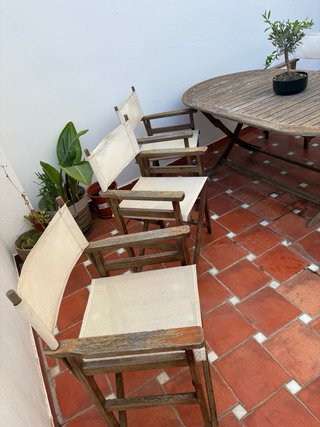 Mesa y sillas de exterior madera