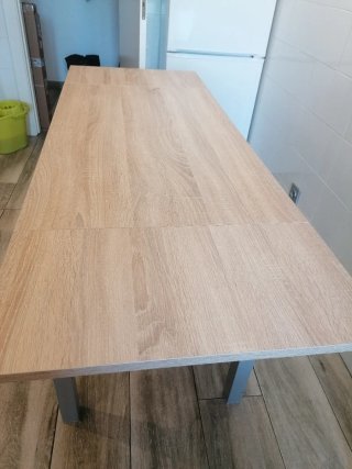 Mesa de cocina madera y metal