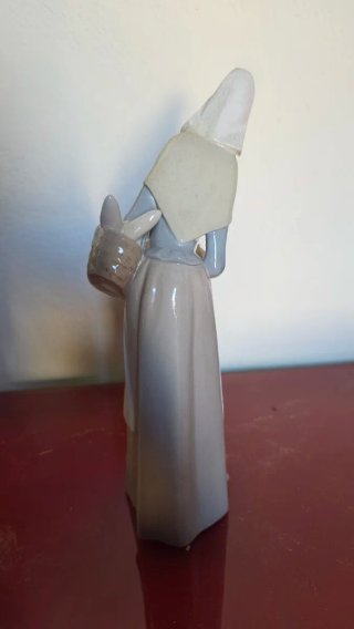 Figura Lladró Porcelana Niña Perro