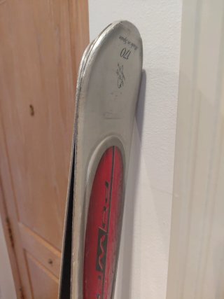 Esquís Rossignol Vintage con Fijaciones