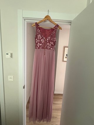 Vestido largo rosa lentejuelas y tul T.36