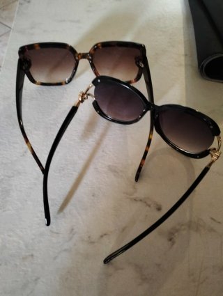 2 Occhiali da Sole Donna