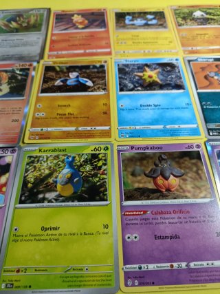 Lote de cartas Pokemon Ilustrador : Yuka Morii.