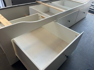 Estructura cama con cajones madera