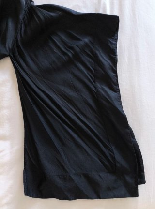 Kimono Bata de raso oriental negra talla única