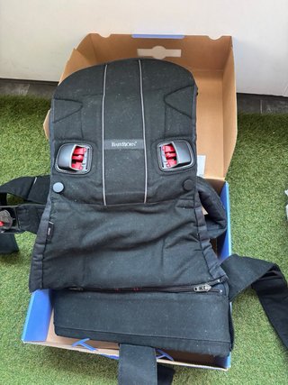 Mochila Portabebés BabyBjörn ONE Negra