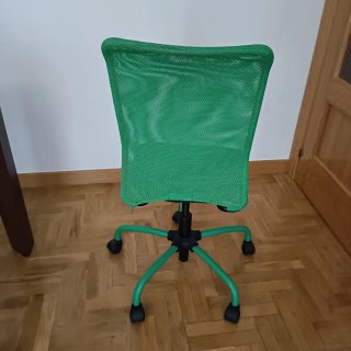 Silla escritorio juvenil Ikea regulable en altura