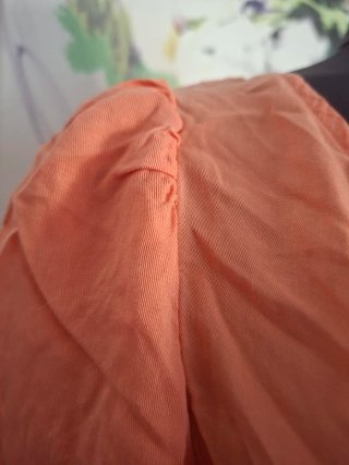 Blusa abullonada naranja