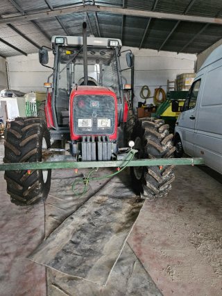 Tractor Massey Ferguson 100CV - 3879 horas