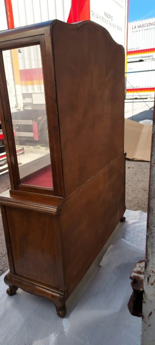 Vitrina/Aparador Estilo Luis XV Madera